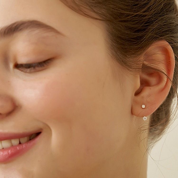 Orecchini pendenti in zircone con design di nicchia, temperamento, stile retrò freddo, due orecchini da indossare per le donne_voghion.com