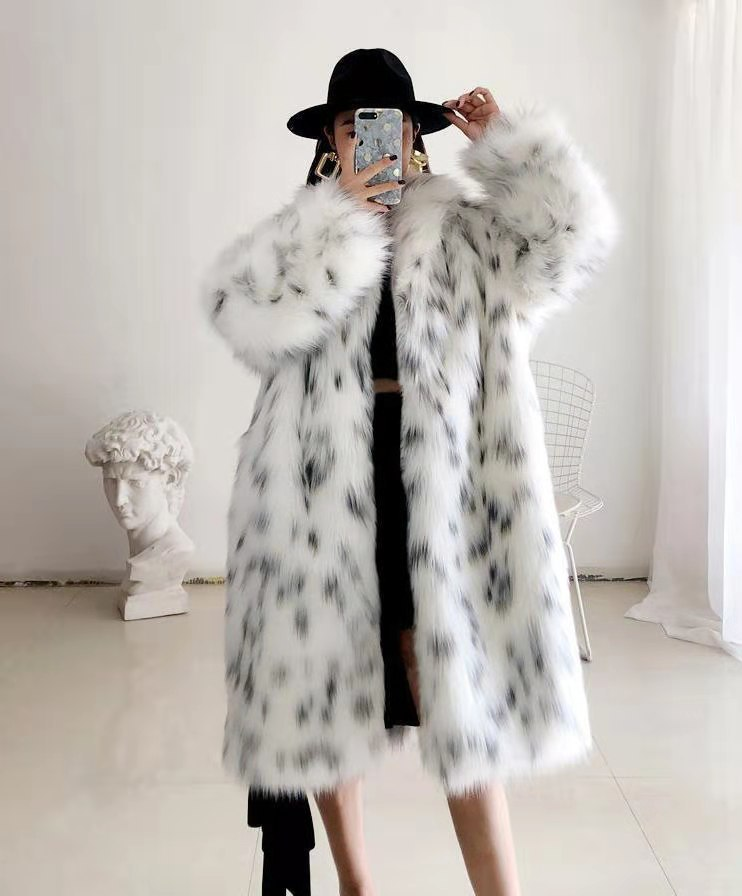 Dammemodesch Bobcat Leopardpelz laange Fuchspelzmantel mat Revers_voghion.com