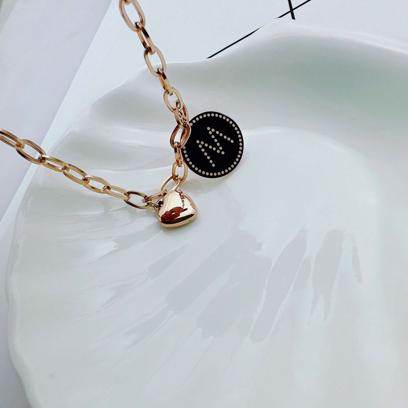 Bracelet de cheville en acier titane or rose pour femme, version coréenne, style Ins, simple et sexy, en forme de cœur, en forme de M_voghion.com