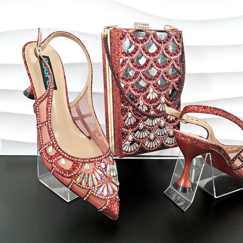 Scarpe da donna con tacco alto a punta cava in rete e pochette cava a squame di pesce Set di scarpe e borse da donna sexy e alla moda_voghion.com