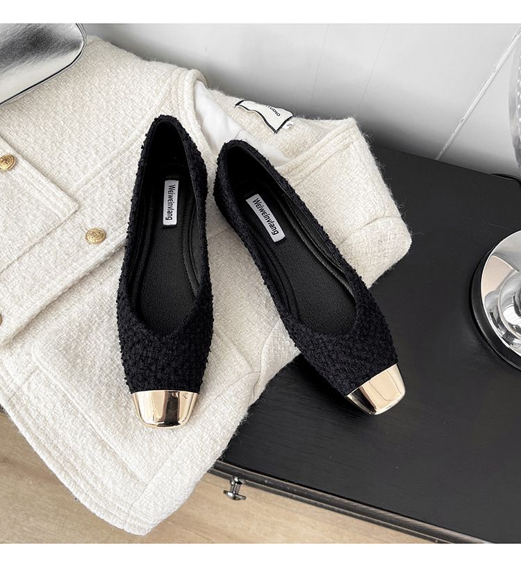 French Pointed Single Shoes Women's Flat-soled One-pedal Shallow-mouth Small Fragrant Wind Soft-soled Ladyshoes_voghion.com