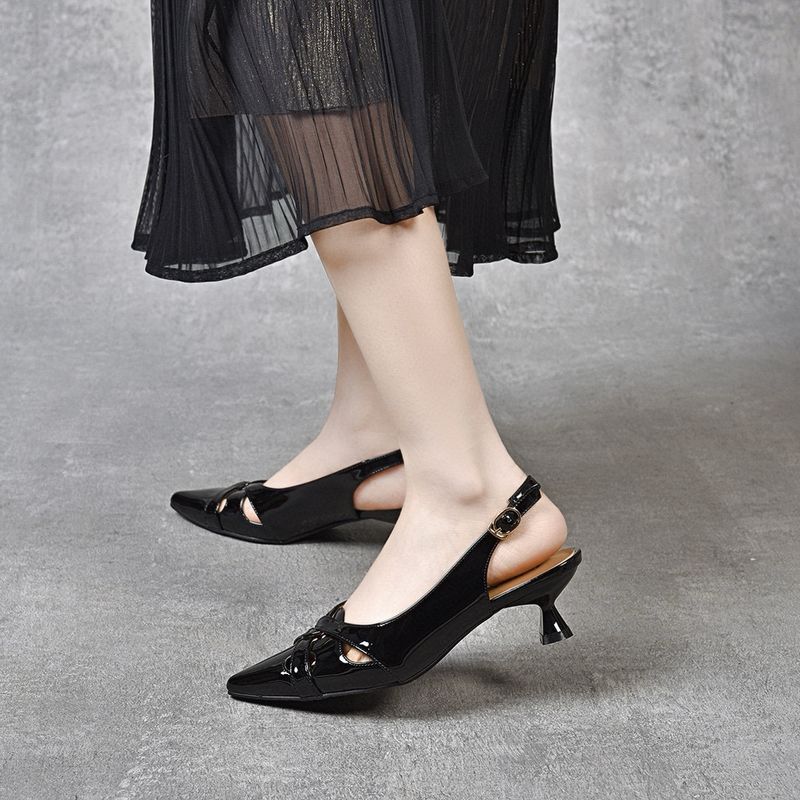 Ženski sandali s koničasto peto v korejskem slogu, poletje 2024, majhni, sveže pleteni votli sandali z zaprtim prstom in votlo mačjo peto_voghion.com