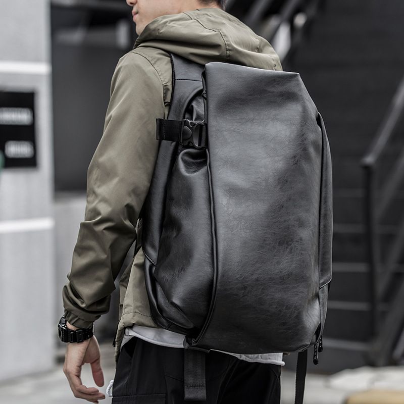 Nuova versione coreana dello zaino da uomo semplice in PU, tendenza moda autunno e inverno 2025_voghion.com