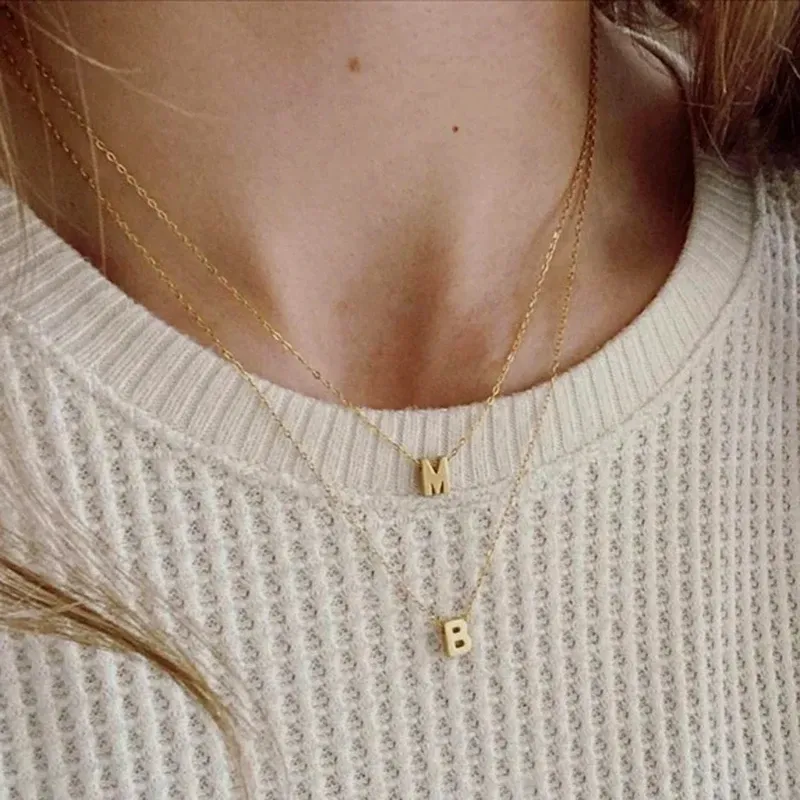 Klaar voorraad roestvrij staal Initial Goudkleurige Gesneden Letters Enkele Naam Choker Ketting Voor Vrouwen Hanger Sieraden Cadeau dropshipping_voghion.com
