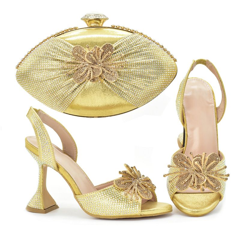 After the party, lace elastic high-heeled sandals with the same color three-dimensional decal clutch set_voghion.com
