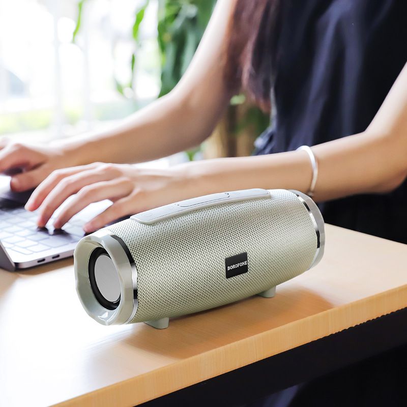Muziekfestival BR3 Buitensporten Luidspreker Bluetooth 5.0 Mode Draadloze kaartinvoer Audio Nieuw_voghion.com