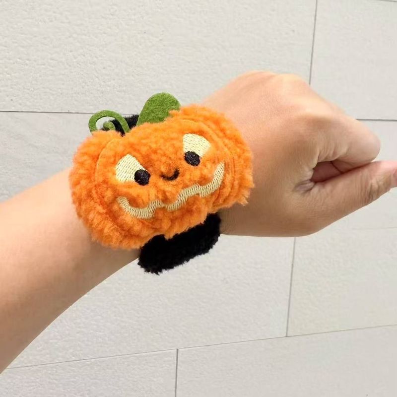 Braccialetto di peluche per Halloween - Anello elastico per feste, accessorio per bambini, simpatico giocattolo per bambole_voghion.com