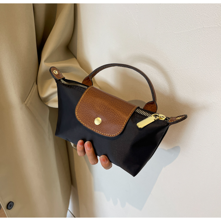 Designer Semplice Crossbody Moda Donna Mini Ascellare Packe Satchel 2023 Trend Hobos B Lady Spalla Bs_voghion.com