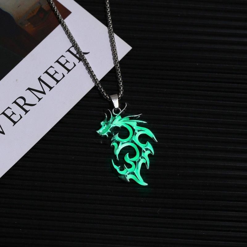 Glow Flame Dragon Necklace Personality Punk Pendant Glow In The Dark Animal Sweater Chain Necklace Hiphop Jewelry Accessories_voghion.com