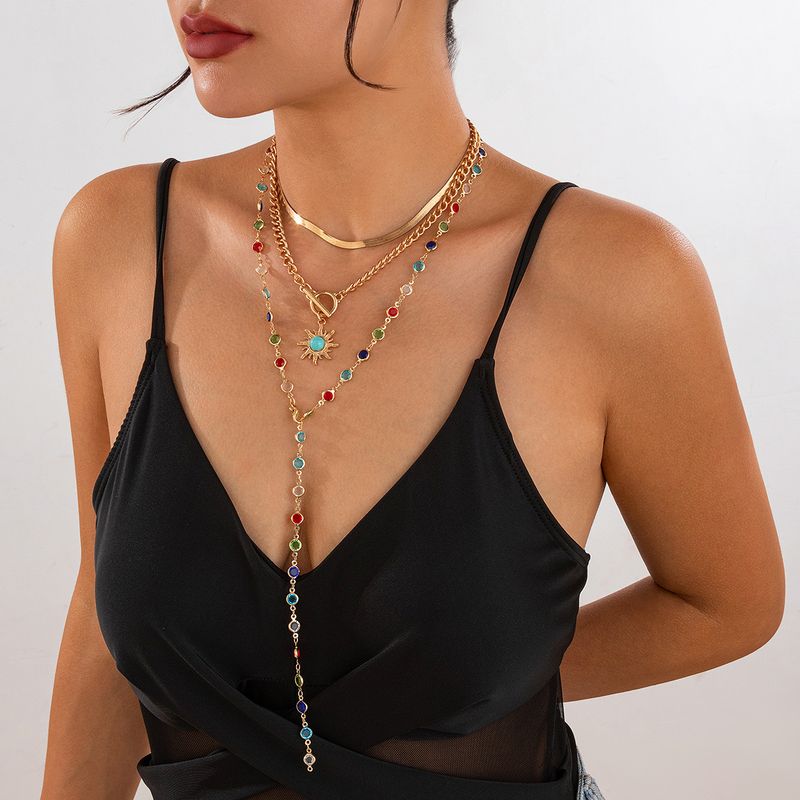 Ins Style Colorful Crystal Snake Bone Chain Necklace, Simple Turquoise Sun Pendant Set, Layered Necklace Accessory_voghion.com