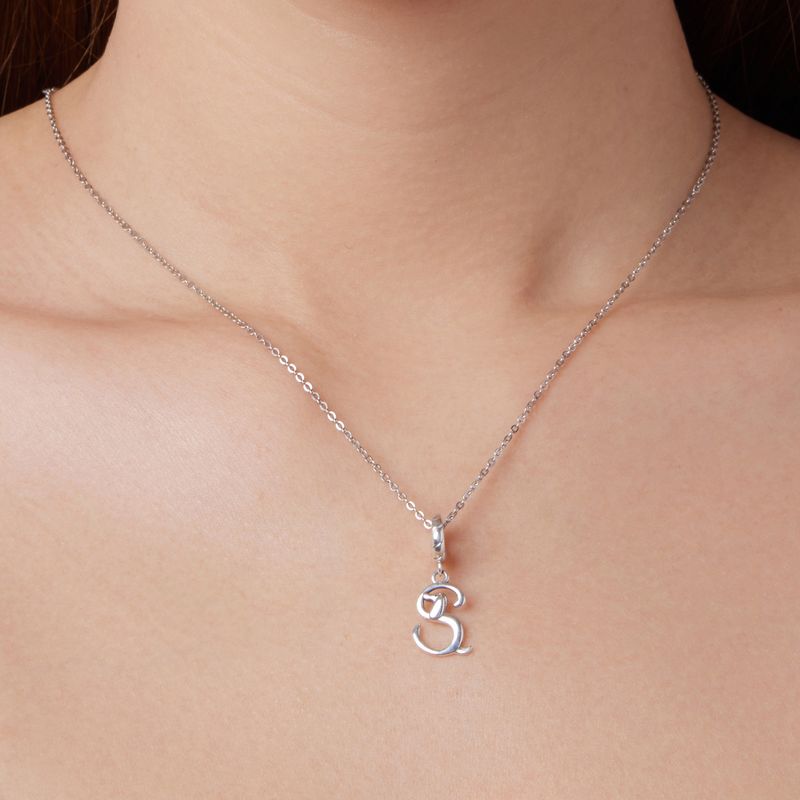 Colgante de plata de ley con la letra S de perro salchicha, SCC3089-S_voghion.com