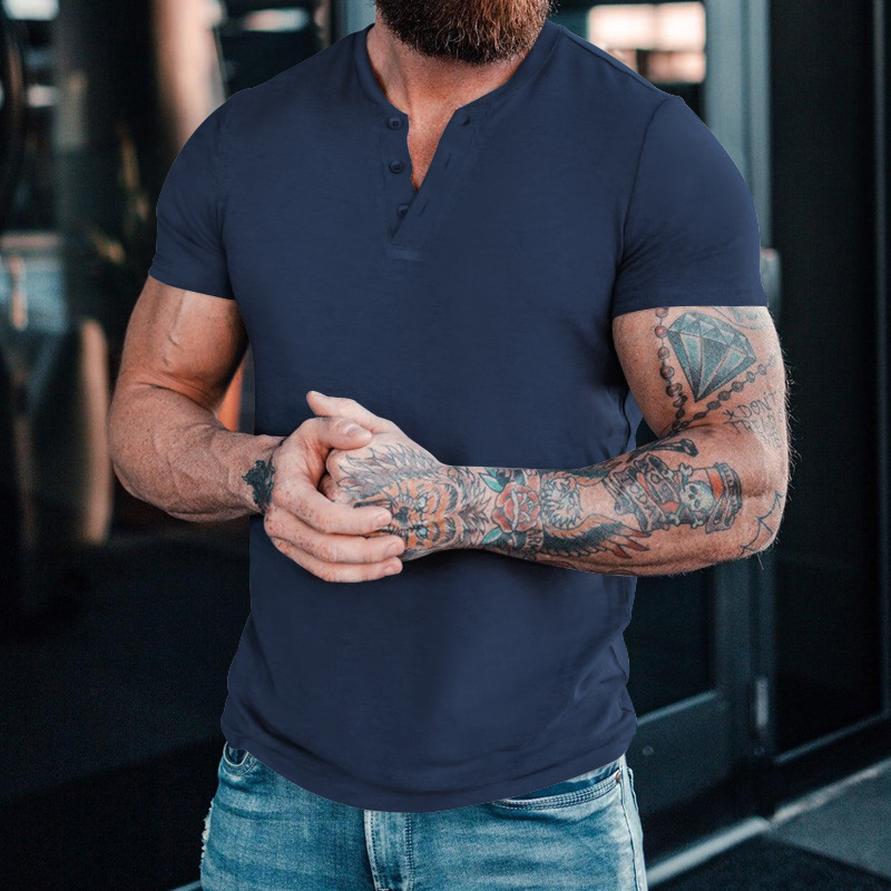 Unschlagbare Qualität 2025 Neue Sommer Casual Solid Color Kurzarm Rundhals Pullover Button Henley Shirt Herren T-Shirt_voghion.com