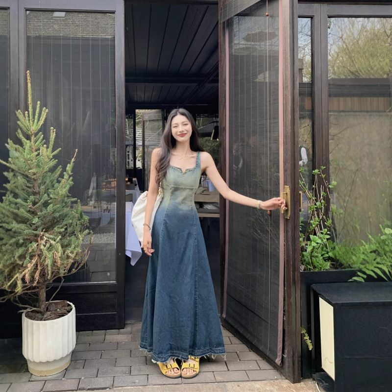 Spring And Summer Korean Gradient Denim Tank Top Dress With Tassel Temperament, Willow Nail A-Line Skirt, Long Skirt_voghion.com