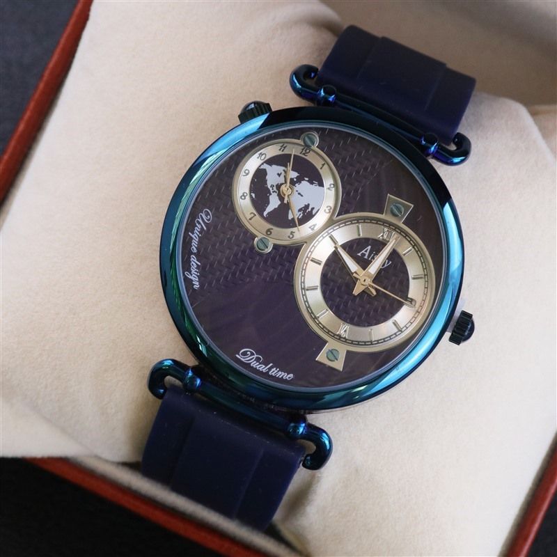 High-end Men's Movement Waterproof Cool Business Watch With Rubber Silicone Strap Dual Time Zone Hot Sale_voghion.com