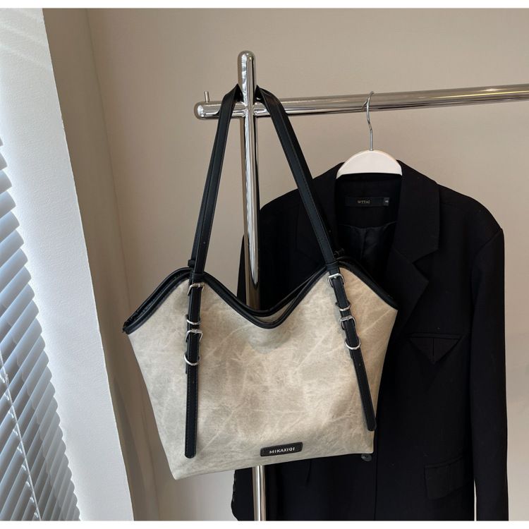 Borsa tote casual alla moda per donna autunno inverno 2024, nuova borsa a tracolla alla moda di grande capacità, di alta qualità, da portare sottobraccio_voghion.com