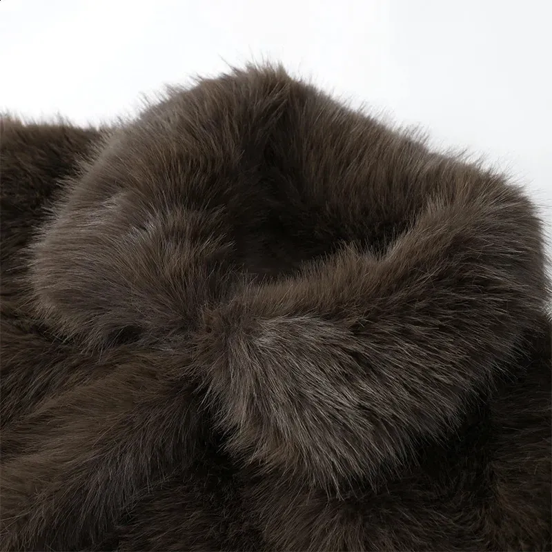 Mode Verdicken Warme Flauschigen Pelzigen Mantel Frauen Lange Sleeveshort Fuchs Pelz Oberbekleidung 2024 Chic Dame Straße Jacke_voghion.com
