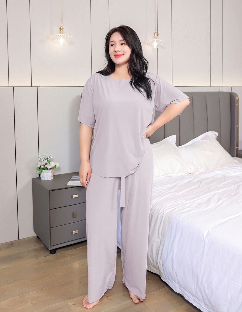 Ensemble d'été grande taille à manches courtes et pantalon long pour femme pesant 90 kg, vêtements amples pour la maison avec poids supplémentaire_voghion.com