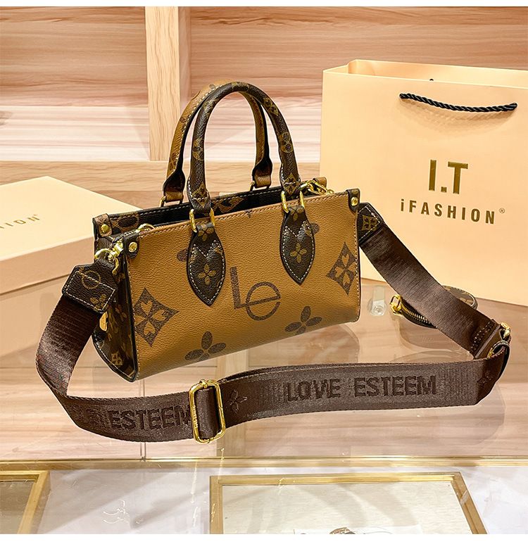 Vintage Floral Print Crossbody Bag For Women - Stylish Small Shoulder Bag With Adjustable Strap, Compact Boston Design, Elegant Pillow Shape_voghion.com