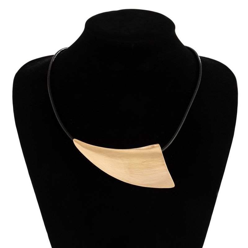 1pc Metallic Geometric Pendant Collar Rope Necklace For Women And Men Fashion Casual Street Party Jewelry_voghion.com