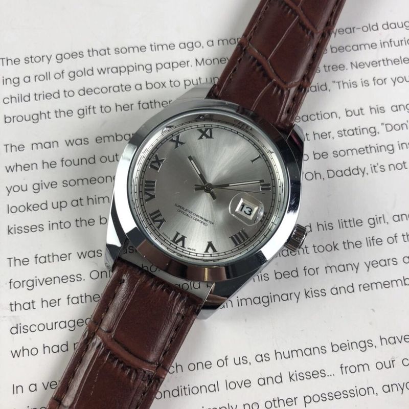 Small Labor Fashionable Minimalist Quartz Watch With Steel And Belt At The Same Price_voghion.com