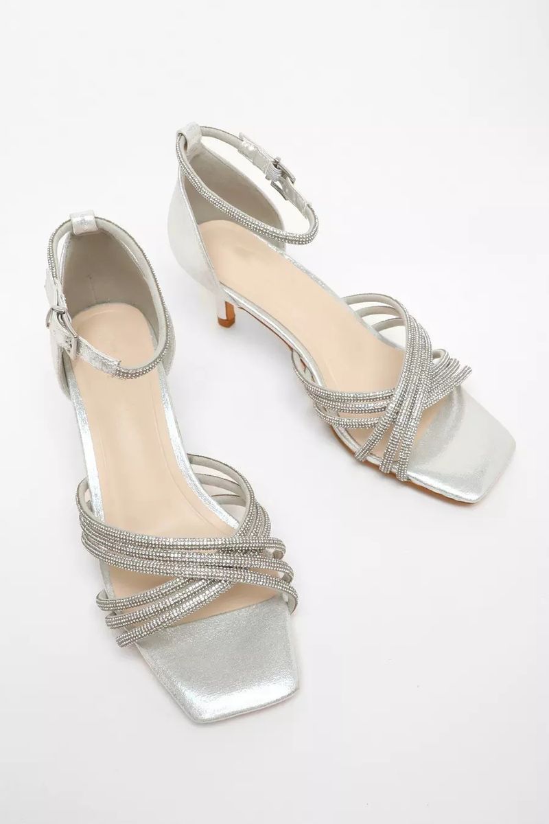 Fashion diamond strap sandals small short heels open toe small square head high heels sandals_voghion.com