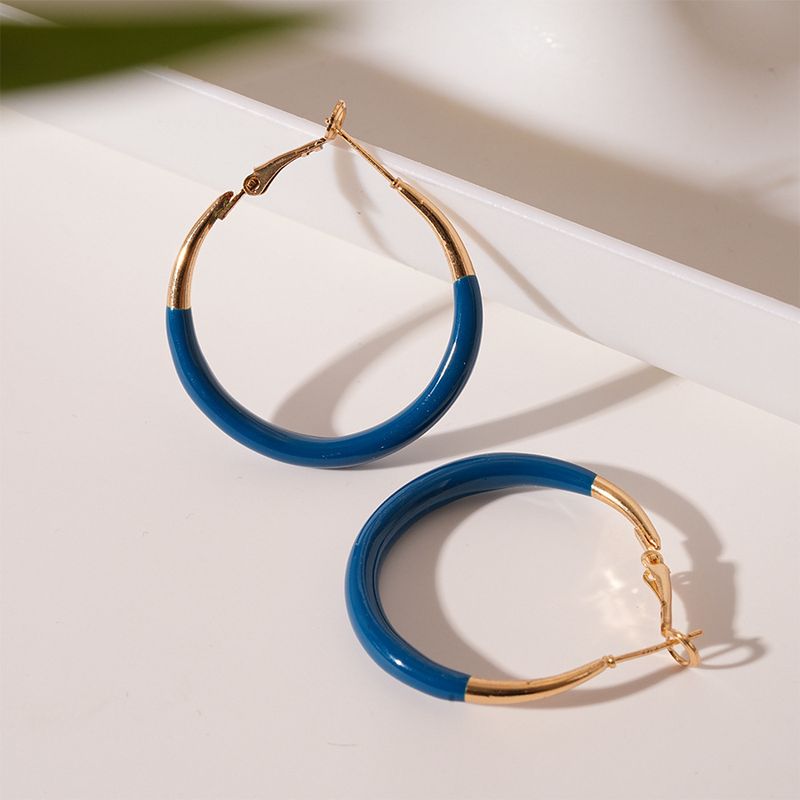 Europäisch und amerikanisch schlichter Retro-Öltropfen-Geometrie-Silber-Nadel-Ohrring, modisch, für Pendler, schlichter Kreis, elegant, hochwertig_voghion.com