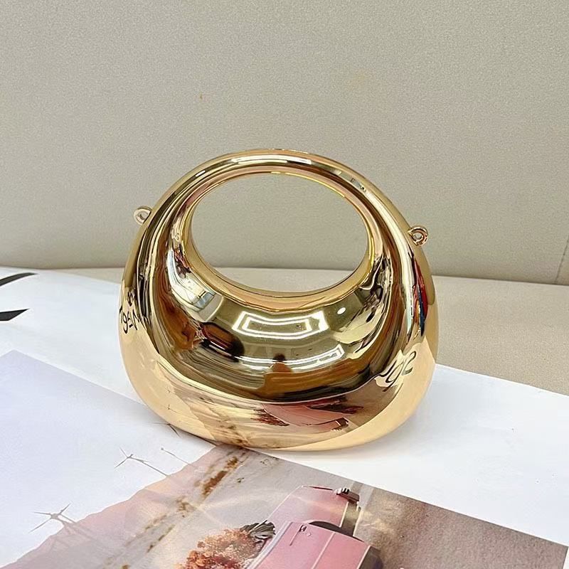Borsa a tracolla da sera alla moda con catena lucida a mezzaluna in acrilico mini 2025_voghion.com