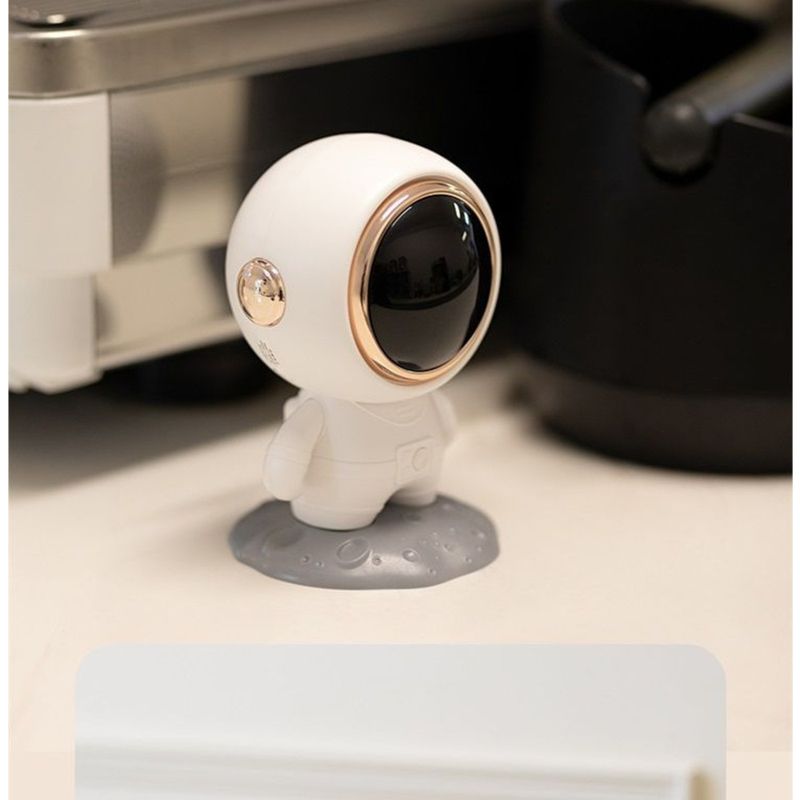 Qilian Z18 Bluetooth Kleine Luidspreker Internet Beroemdheid Desktop Decoratie Mini Auto Hoge Geluidskwaliteit Mobiele Telefoon Nieuw_voghion.com