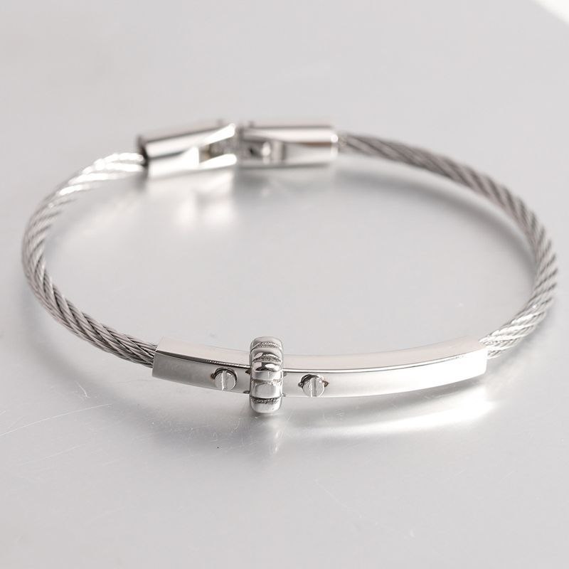 Enkelt armband med titanstålkabel och bult för män_voghion.com
