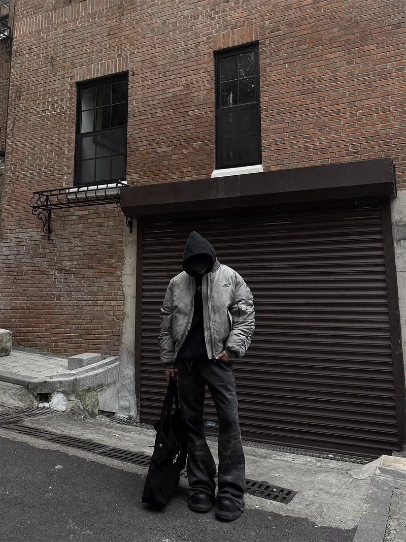 Distressed Vintage Bomber Jacket – Post-Apocalyptic Streetwear (M-2XL, Polyester Fill, Wrinkled Design, Hip-Hop Unisex Coat)_voghion.com