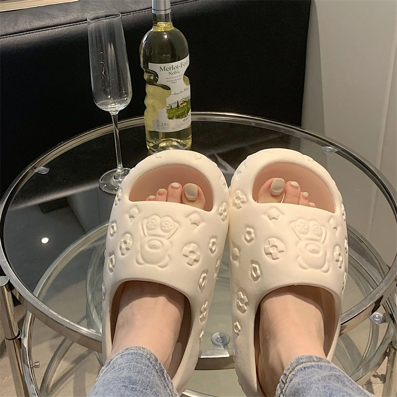 2023 Pantofole con plateau da donna Scarpe estive da interno simpatico cartone animato Sandali da donna Ragazze Scivoli da spiaggia Suola spessa Pantofola da casa per donna_voghion.com
