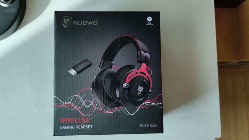 NUBWO G03 Wireless Gaming Headset With Noise Cancellation, 2.4G & Bluetooth Dual Mode, Stereo Sound, Lightweight Design For PC & Mobile Gaming_voghion.com