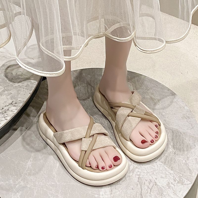 Schuhe mit dicken Sohlen, Damenschuhe im neuen Stil zum Ausgehen, mit feinen_voghion.com