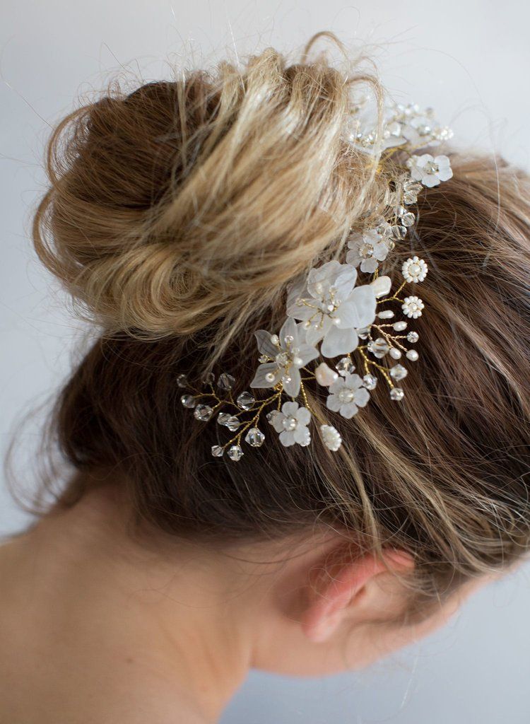 Bijuterii de păr Nouă vânzare fierbinte pieptene de păr cu flori lucrate manual, accesorii rochii de mireasă albe, căciulă, accesorii de mireasă_voghion.com