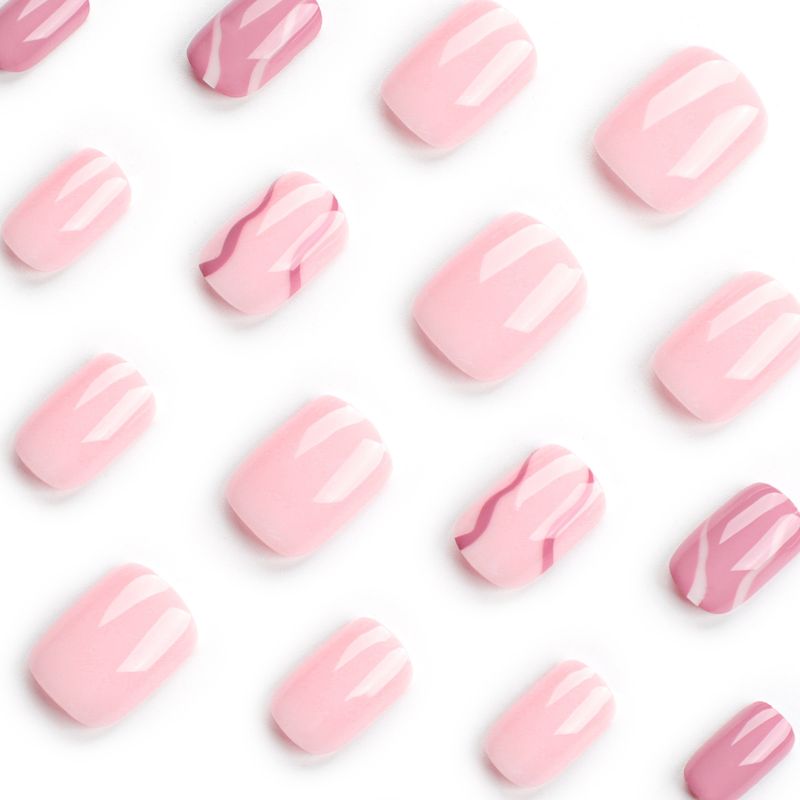 Yiwu portant un Patch carré court spécial portable, faux ongles roses simples_voghion.com