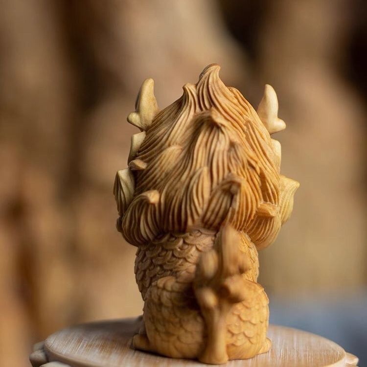 Griff aus geschnitztem Zypressenholz, Qilin Glücksbringer-Stadthaus-Kunsthandwerk, Spielobjekte, Auto-Ornamente, Zuhause_voghion.com