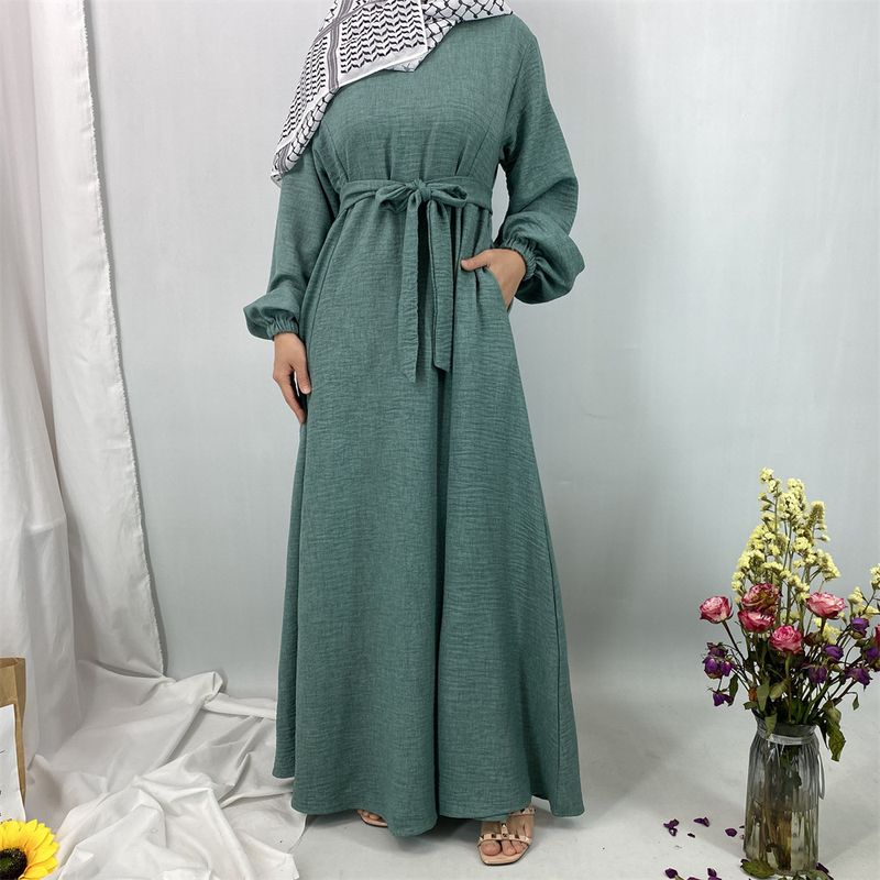 Elegantes muslimisches Abaya-Kleid – schlichtes, lockeres, langes Kleid (atmungsaktives Gewebe – perfekt für den Dubai-/Türkei-Stil)_voghion.com