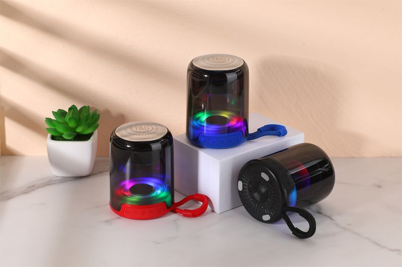 TG314 speaker, outdoor portable LED light card, USB flash drive, FM subwoofer gift, Bluetooth speaker_voghion.com