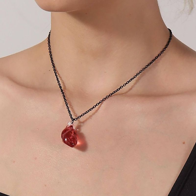 Nuevo collar de órgano de corazón de resina a la moda, colgante exagerado creativo femenino de Halloween_voghion.com