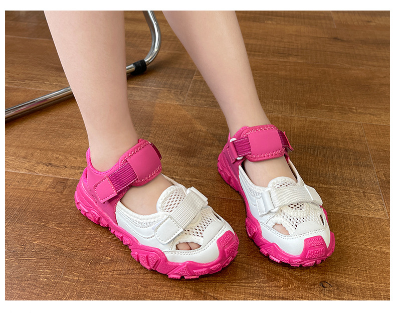 Mädchensandalen 2023 Neue Sommer-Einzelnetzrahmen-atmungsaktive mittlere und große Kindersport-Hohlstrandschuhe_voghion.com