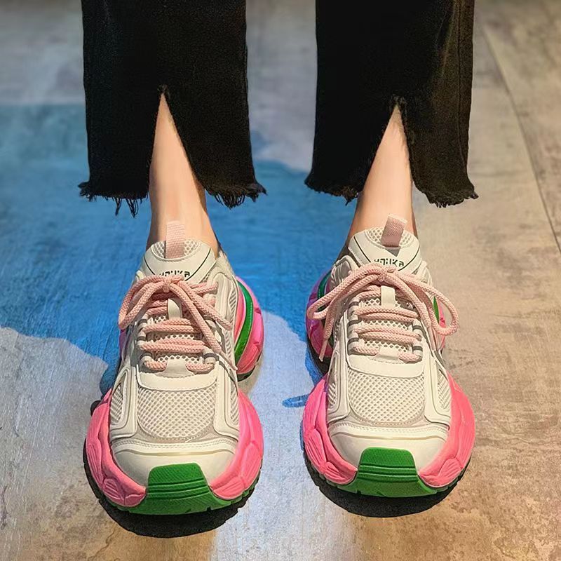 Dad Shoes For Women New Street Blasting Thick Soled Height Enhancing Versatile Foot Showing Small Casual Hong Kong Style Sports Shoes_voghion.com
