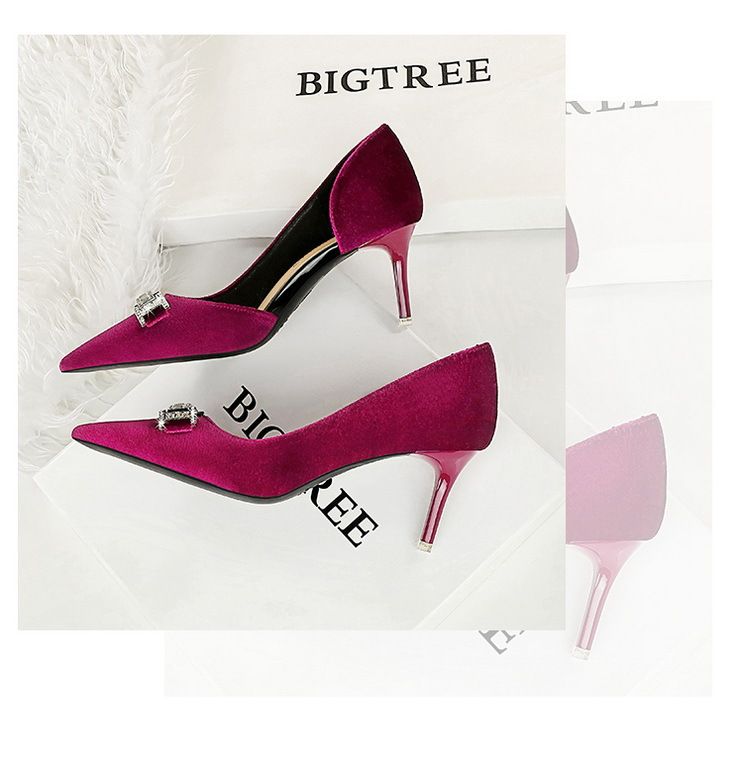 1363-AK80 Bankett High Heels Damen mit dünnen Absätzen, Wildlederoberfläche, flacher Öffnung, spitzer seitlicher Hohlmetall-Wasser_voghion.com