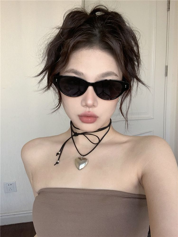LazyZoom Retro Black Cat Eye Women's Square Round Face Slimming Vacation GM Sunglasses Western High-Grade Korean Style Seaside_voghion.com