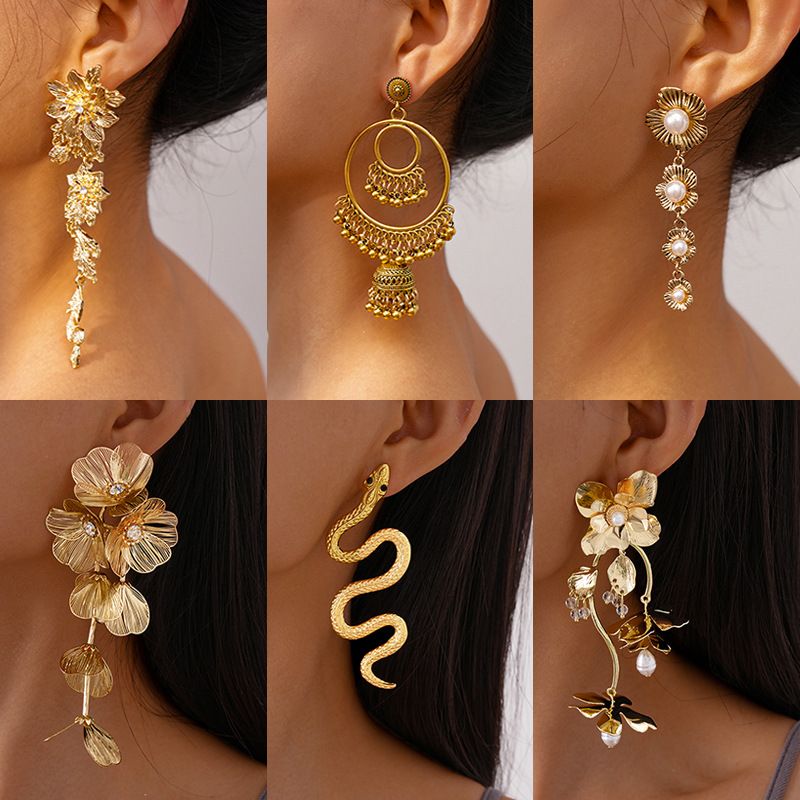 Orecchini a bottone con nappa floreale in stile metallo unico, leggeri e di alta qualità, design esagerato della personalità._voghion.com