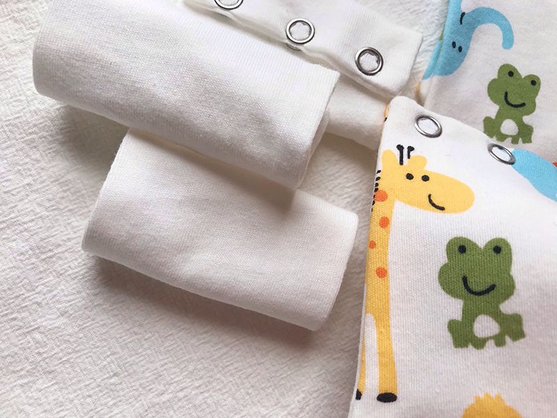 Double-layer Baby's Haggown Extension Piece Pure Cotton Baby's Triangle Haggown Climbing Wear jumpsuit Wrap Fart Clothes Lengthened Cloth Pad_voghion.com