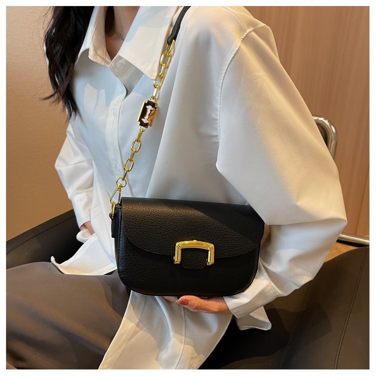 High End Chain Handbag For Women In Spring/summer 2023, New Fashionable Korean Style Small Square With A Unique_voghion.com