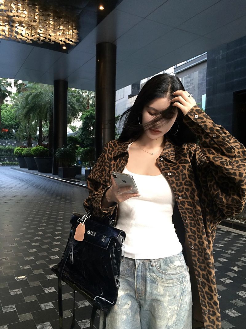 Giacca oversize casual con stampa leopardata per donna, stile americano autunnale, vestibilità ampia e dal design unico_voghion.com