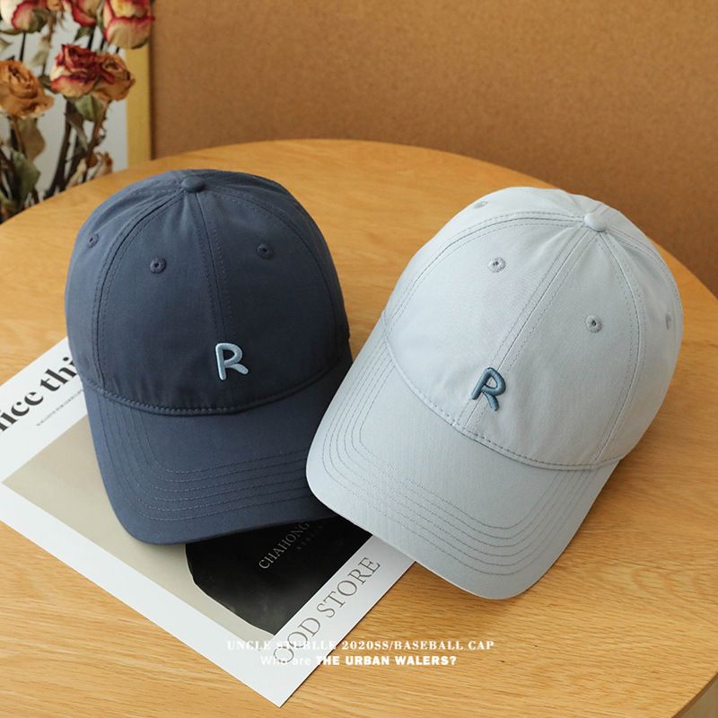 Cappellino da baseball R Label - Originale design a becco d'anatra con tesa larga e parte superiore morbida, cappello da sole con protezione UV per l'estate (cinturino regolabile)_voghion.com