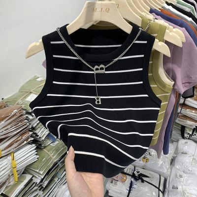 Canotta estiva da donna in maglia a righe europee, adatta per l'uso all'aperto e al chiuso, con ampia tracolla come_voghion.com