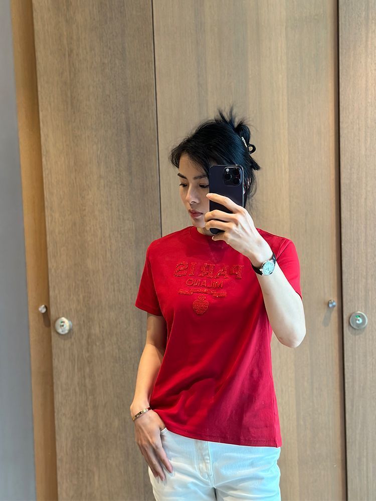 Fashion letter hot diamond niche design feeling pure cotton round neck women's 2024 summer new khaki short sleeved top_voghion.com